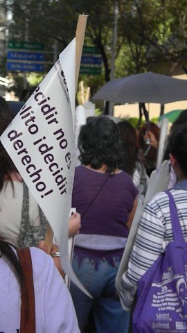 Marcha por el día de la despenalización del aborto en América Latina y el Caribe del Monumento a la madre hasta el Zócalo, 28 de septiembre de 2011 México, D. F.