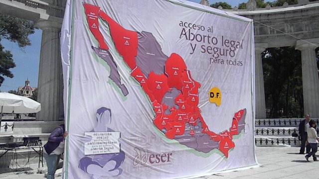 Celebración en el marco del día Internacional por la Despenalización del Aborto en América Latina y el Caribe que se llevo a cabo el día 27 de septiembre de 2011 en el Hemiciclo a Juárez México, D.F. (