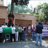Manifestacion en la sede de la Representación del Gobierno de Baja California Sur 08 abril 2010