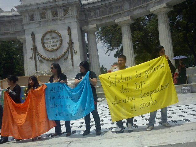 Celebracion 3er aniversario de la sentencia de la SCJN por la costitucionalidad de las reformas legales que despenalizan la ILE en el DF hasta la 12a semana de gestación