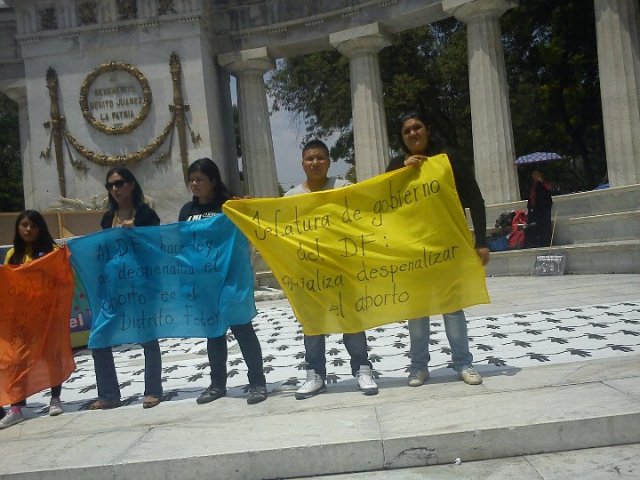 Celebracion 3er aniversario de la sentencia de la SCJN por la costitucionalidad de las reformas legales que despenalizan la ILE en el DF hasta la 12a semana de gestación